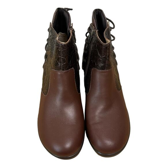 Alegria Stevee Cute Stuff Cocoa Leather Bootie Eur 38 US 8/8.5 Embossed Floral - Picture 3 of 11